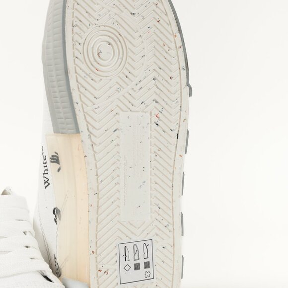 OFF-WHITE Low Vulcanized Canvas Low-Top Sneakers - Picture 5 of 16